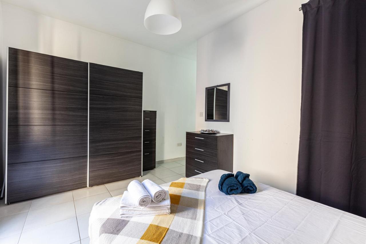 Z4 - Seafront Apartment Σεντ Πόλς Μπέι Εξωτερικό φωτογραφία
